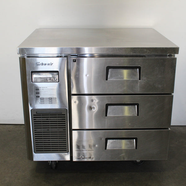 Turbo Air KUF9-3D-3 Undercounter Freezer (3)