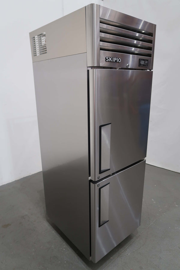 Skipio SRT25-2 Upright Fridge (4)