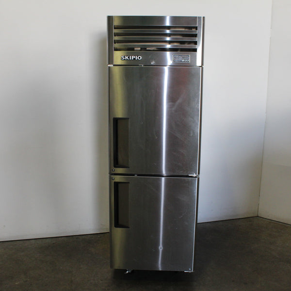 Skipio SRT25-2 Upright Split Door Fridge (3)