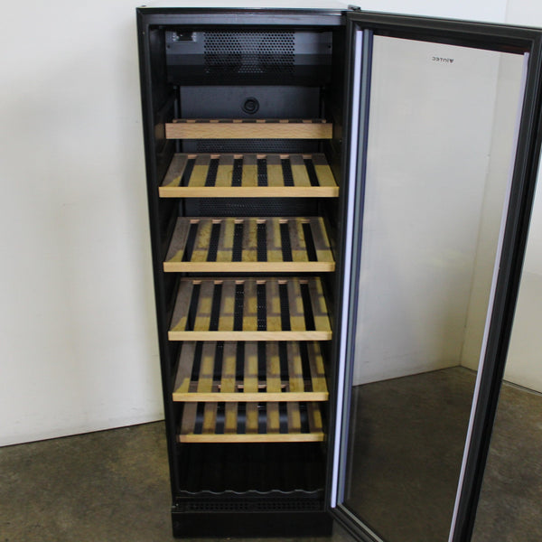 Vintec V190SG2E-BK Upright Wine Fridge (4)
