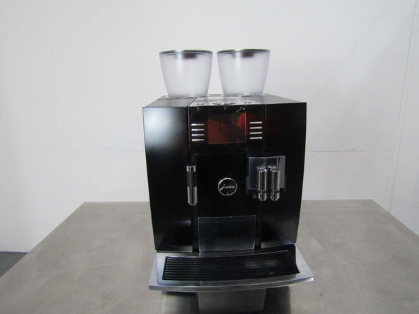 Jura GIGA X8C Semi Auto Coffee Machine (2)
