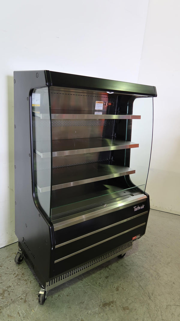 Turbo Air TOM-40MB Reach In Display (1)