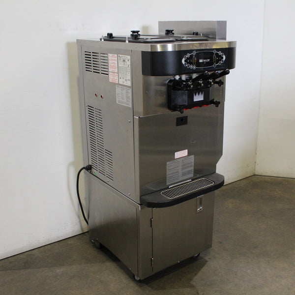 Taylor C722-40 - Ice Cream Machine (2)