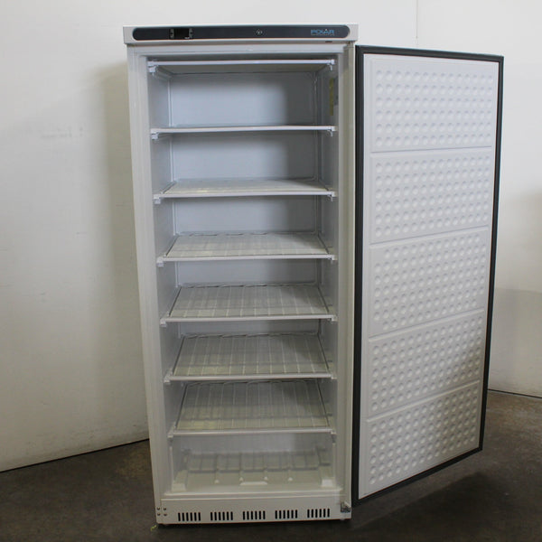 Polar CD615-A 1 Door Upright Freezer (4)