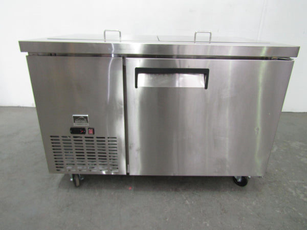 Mitchel 270N-B Sandwich Prep Bench (1)