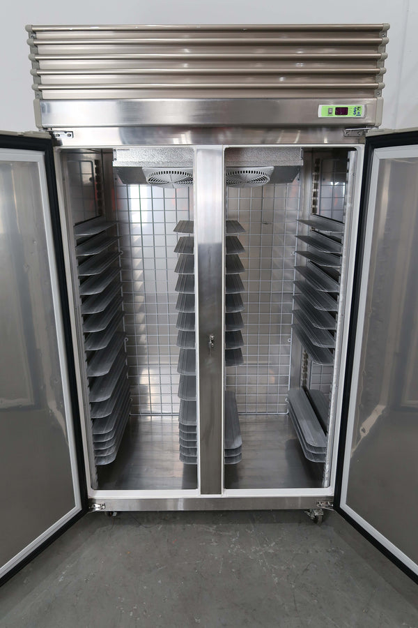 Artisan M1712 Bakers Buddy Freezer (3)