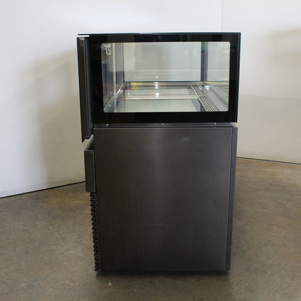 Anvil DSD0002 Refrigerated Display (4)