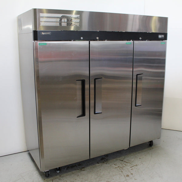 Austune KR65-3 Upright Fridge (2)