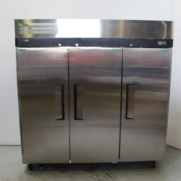 Austune KR65-3 Upright Fridge (3)