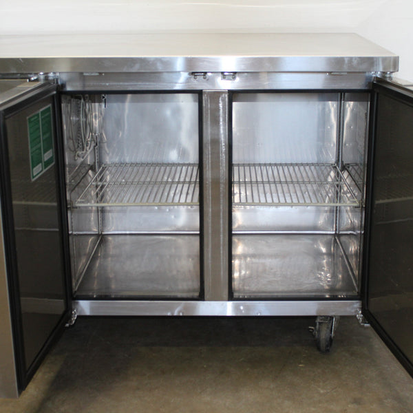 Turbo Air KUR12-2 Undercounter Fridge (4)