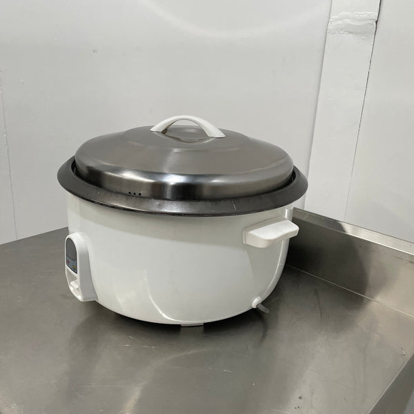 FED CFXB230-300B Rice Cooker (2)