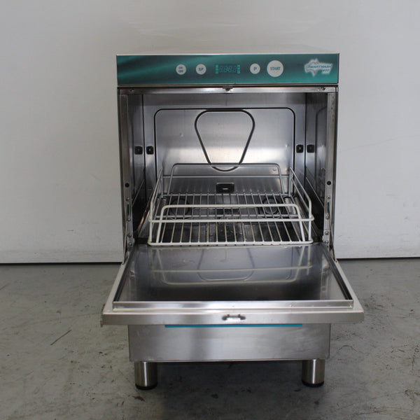 Eswood SMARTWASH 400 U/C Glasswasher (4)