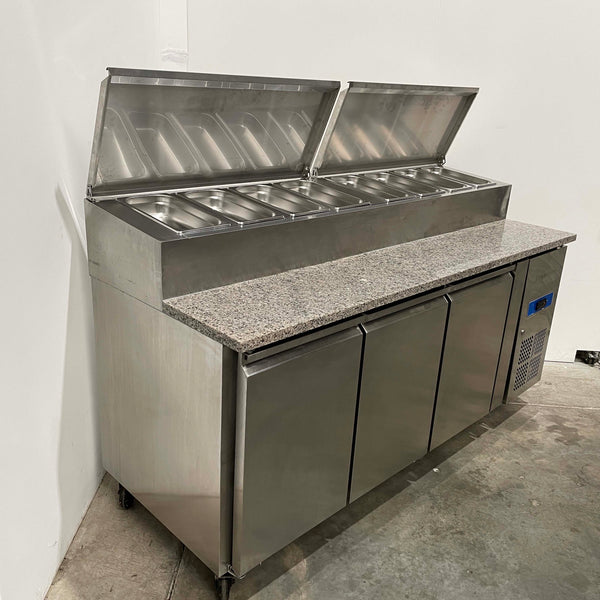 EXQUISITE MTC360H Pizza Prep Bench (5)