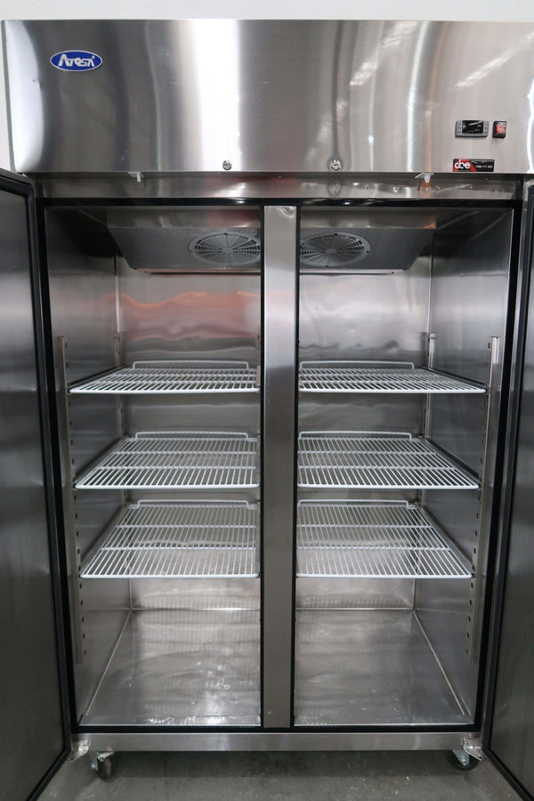 Atosa MBF8005 2 Door Upright Fridge (5)