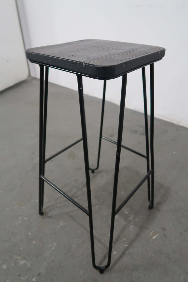 12 x Manhattan Bar Stool (2)