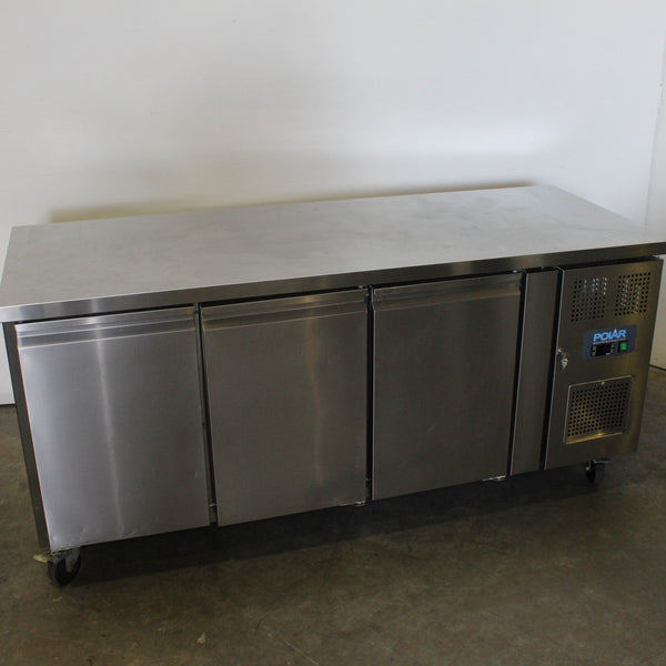 Polar G597-A Undercounter Fridge (2)
