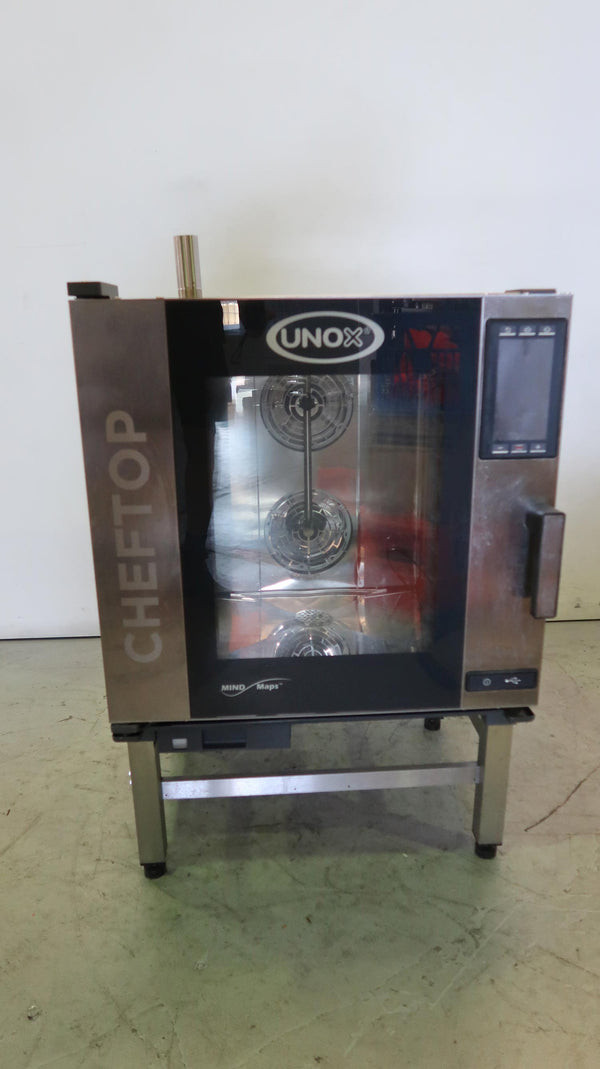 Unox XEVC-0511-E1R 5 Tray Combi Oven (3)