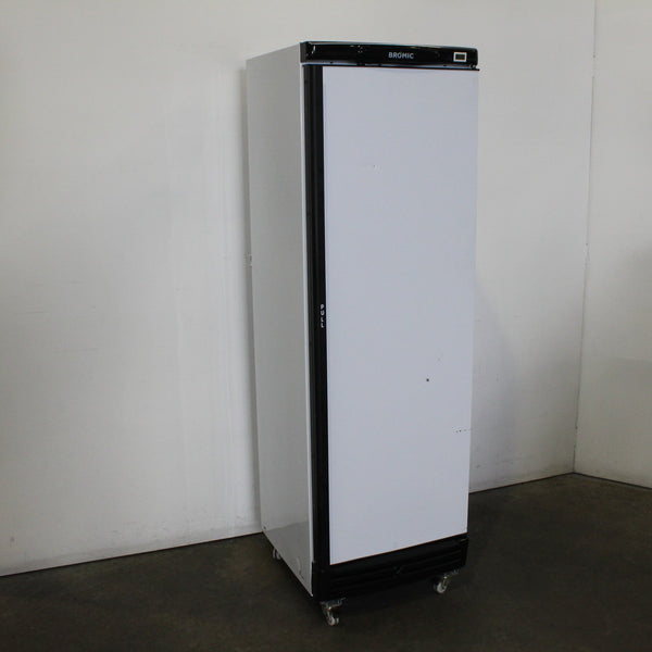 Bromic UF0374SDS Upright Freezer (2)