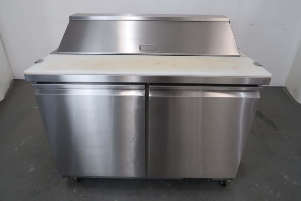 Polar GD882-A Sandwich Prep Bench (2)