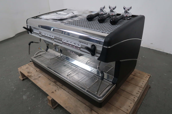 Nuova Simonelli APPIA II V GR2 H (2)
