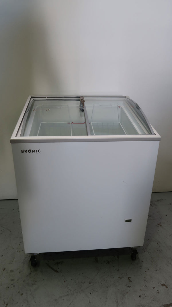 Bromic CF0200ATCG Chest Freezer (3)