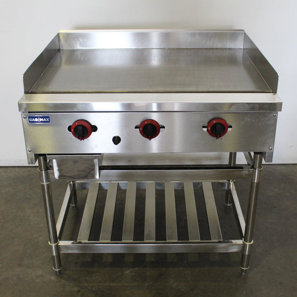 Gasmax RGT-36 3 Burner Griddle (3)