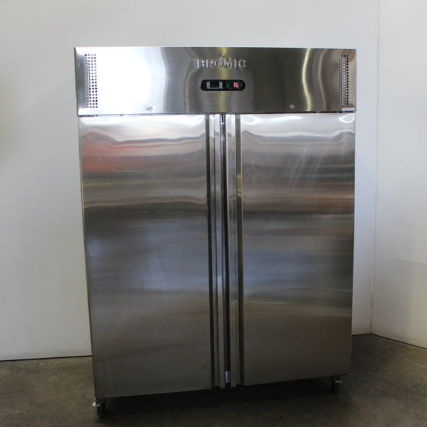 Bromic UC1300SD Upright Fridge (3)