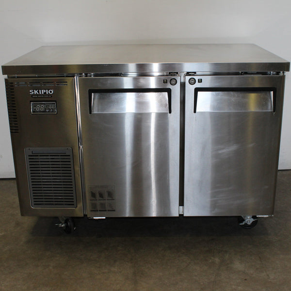 Skipio SUR12-2 Undercounter Fridge (3)