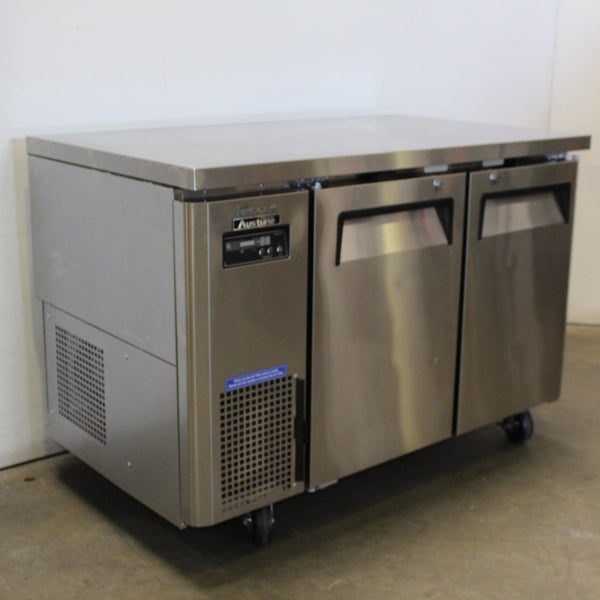 Turbo Air KUR12-2 Undercounter Fridge (2)