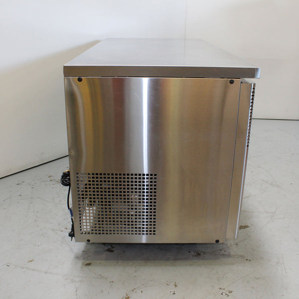 Skipio SUR15-2 Undercounter Fridge (3)