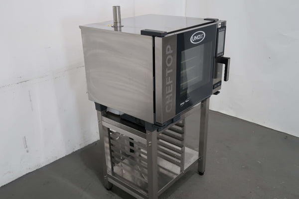 Unox XEVC-0511-EPR 5 Tray Combi Oven (3)