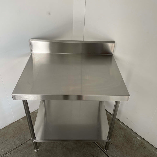 Simply Stainless Bench With Splashback (5)