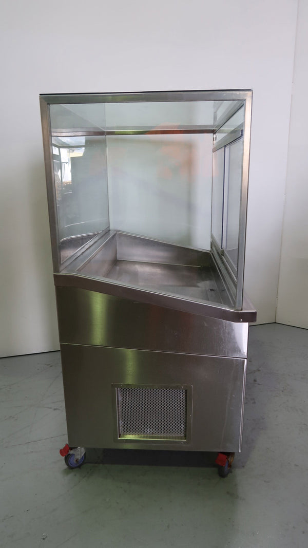 Custom Refrigerated Seafood Display (4)