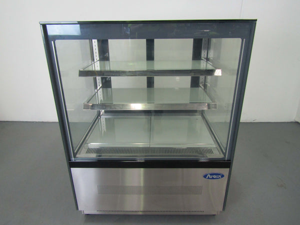 Atosa WDF097F Refrigerated Display (2)