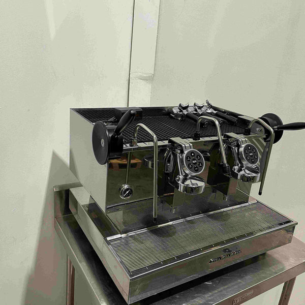 XLVI STEAMHAMMER 2 Group Volumetric Cof (4)