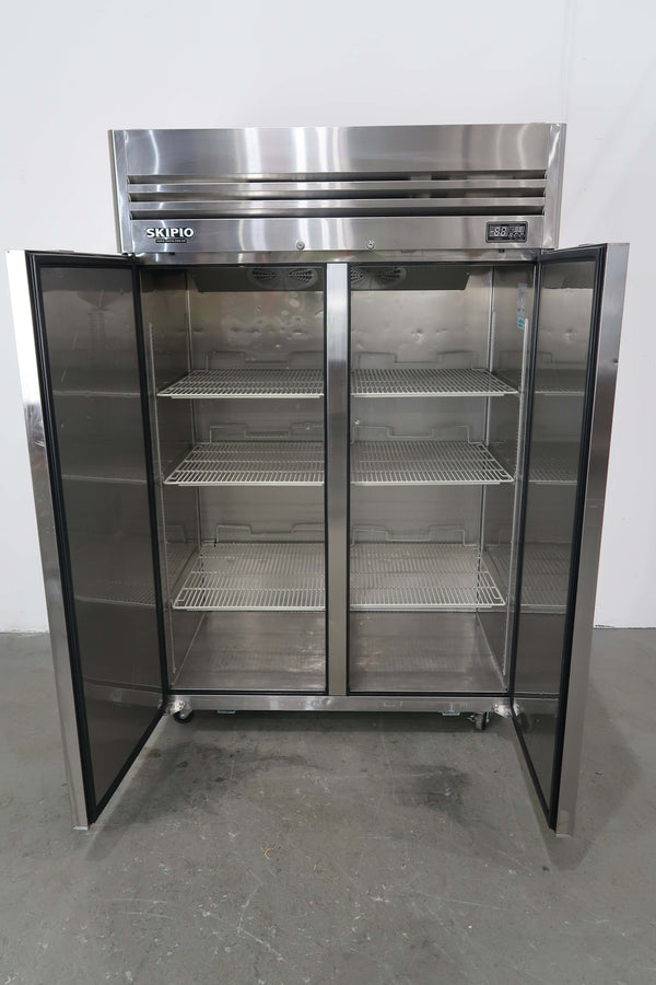 Skipio SFT45-2 2 Door Upright Freezer (5)