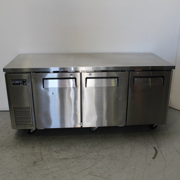 Austune KUF18-3 Undercounter Freezer (3)
