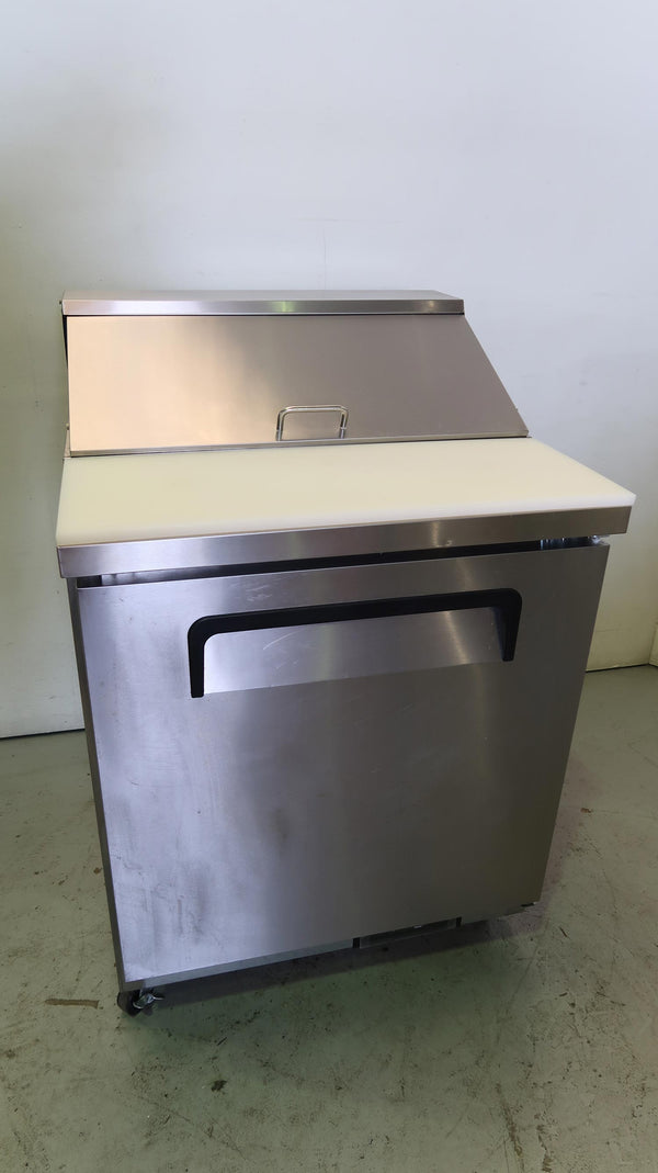 FED TSSU29 Sandwich Prep Bench (3)