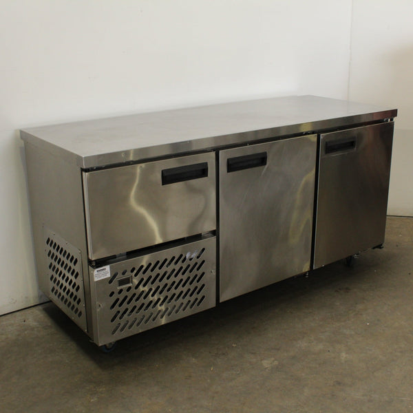 Anvil UBS6180 Undercounter Fridge (2)