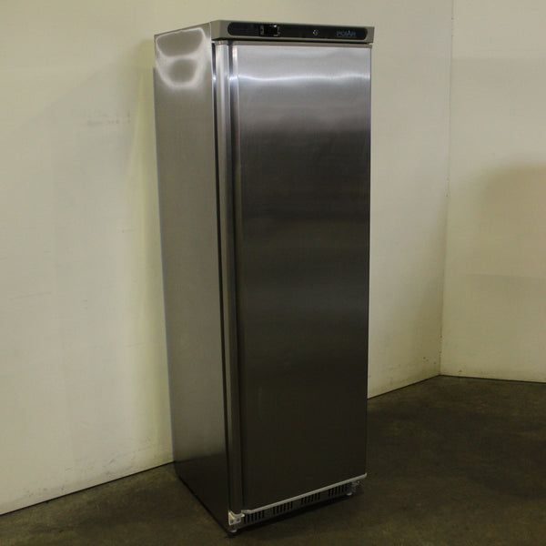 Polar CD083-A 1 Door Upright Freezer (2)