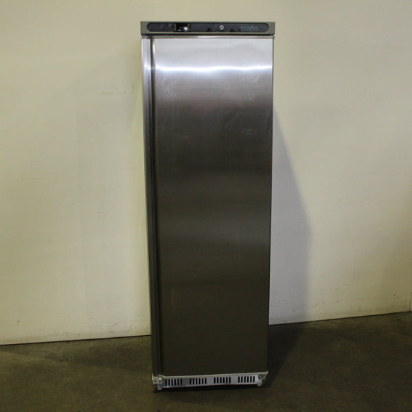 Polar CD083-A 1 Door Upright Freezer (3)