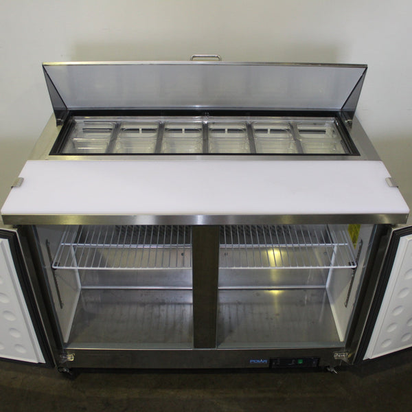 Polar GD882-A Sandwich Prep Bench (4)