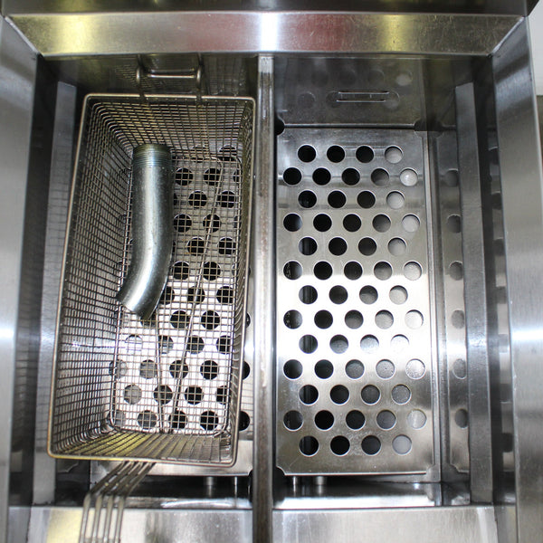 Blue Seal GT46 Twin Pan Fryer (4)