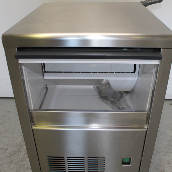 Brema CB184A Undercounter Ice Machine (4)