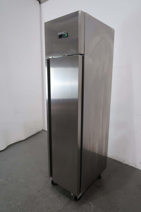 Shamrock AGN350BT Upright Freezer (2)