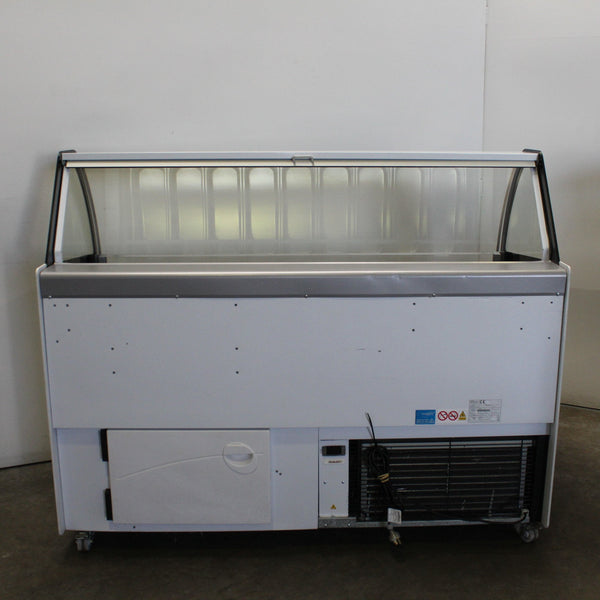 ISA BERMUDA Gelato Display (5)