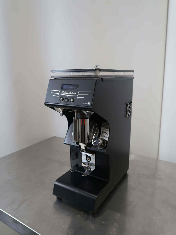 Victoria Arduino MYTHOS 1 Auto Coffee Gr (3)
