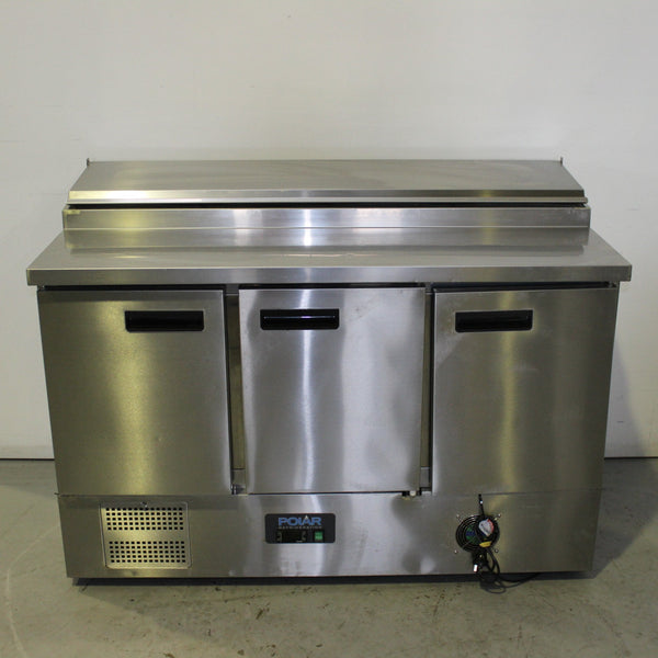 Polar G605-A Sandwich Prep Bench (3)