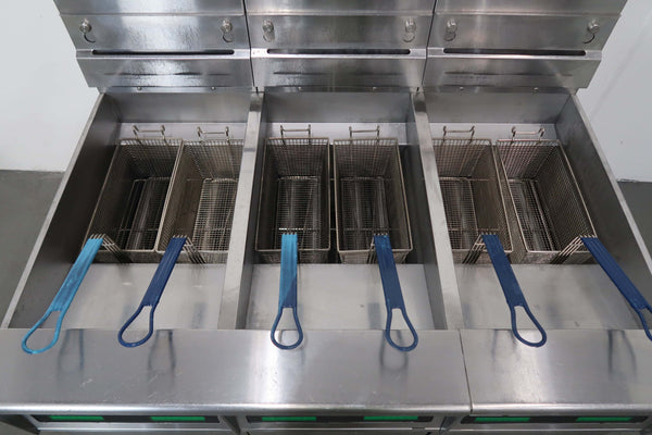 Pitco SG14RS-3FD Triple Pan Fryer (5)