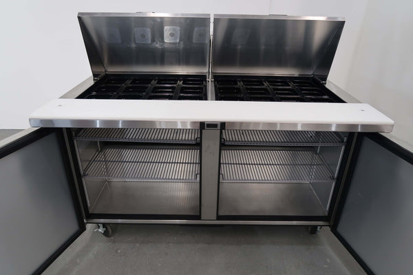 True TSSU-60-24M-B-ST Pizza Prep Bench (6)